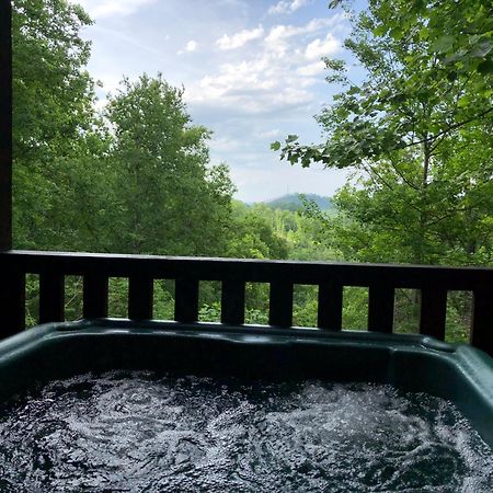 Black Bear Cove Gatlinburg Extérieur photo